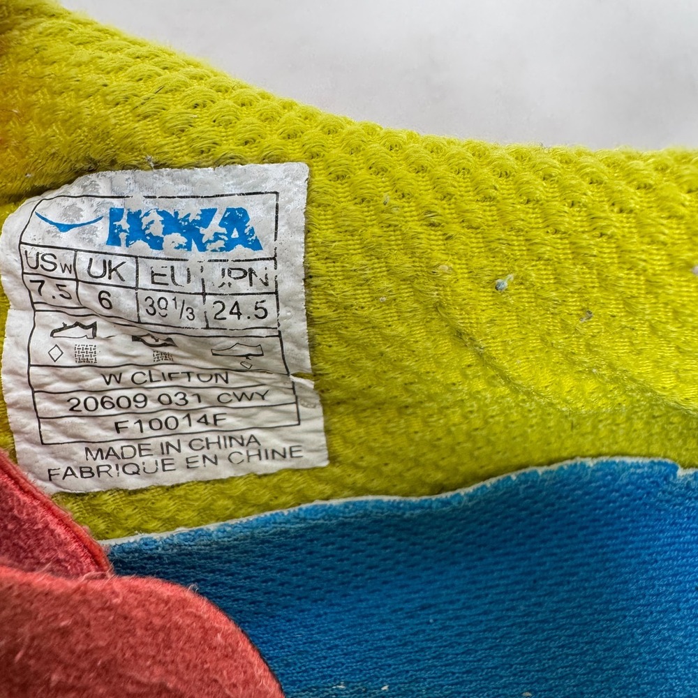 HOKA One One Clifton‎ 1 Road Running Sneakers Coral Pink 20609-031 Women's 7.5 - Picture 16 of 16